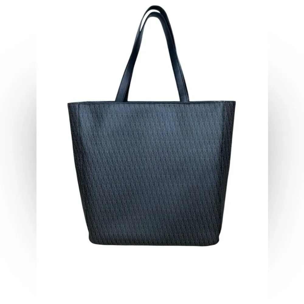 Saint Laurent retails $1450